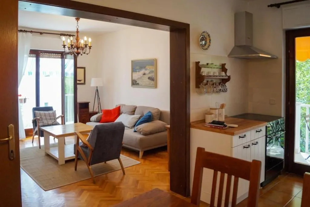Forest Park Nest Apartment, Near Centre, With Free Parking Split 0*,  Kroatien